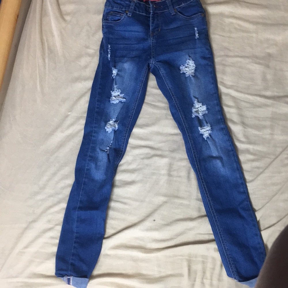 Distress jeans